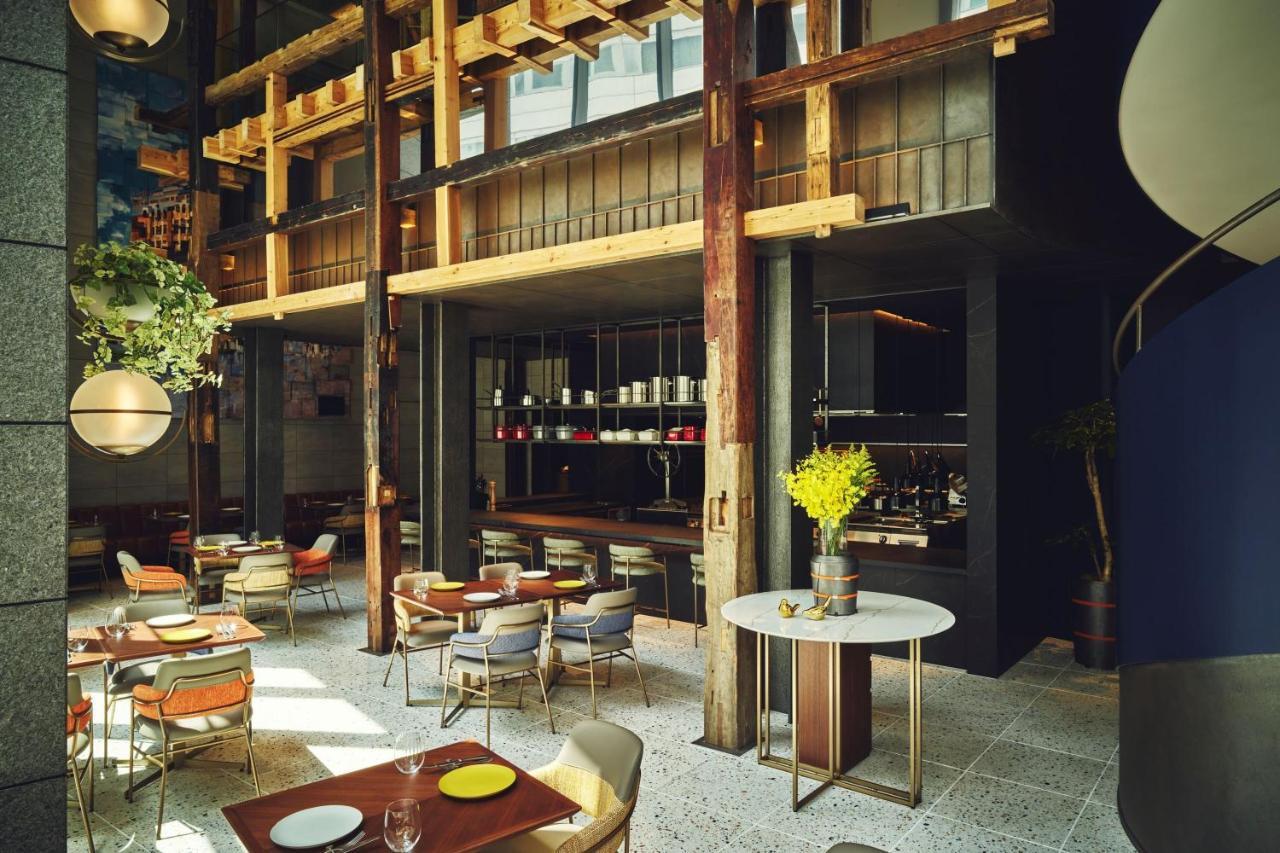 Voco Osaka Central By Ihg Exterior photo