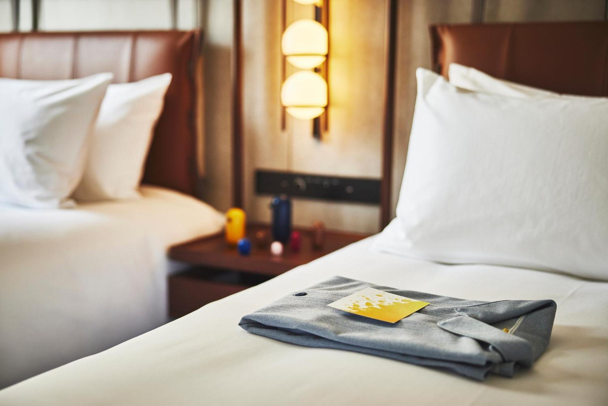 Voco Osaka Central By Ihg Exterior photo